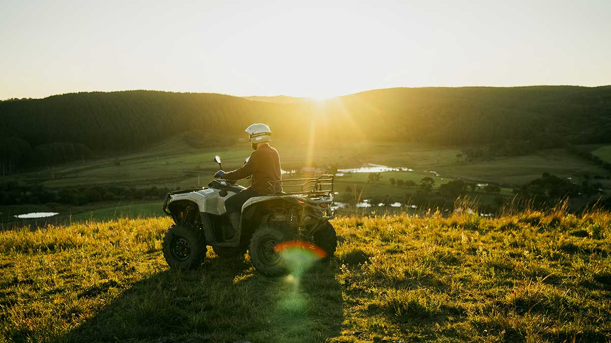 ORV MY25 OUT PRO HD5 Desert Tan Lifestyle DSC08024 RGB